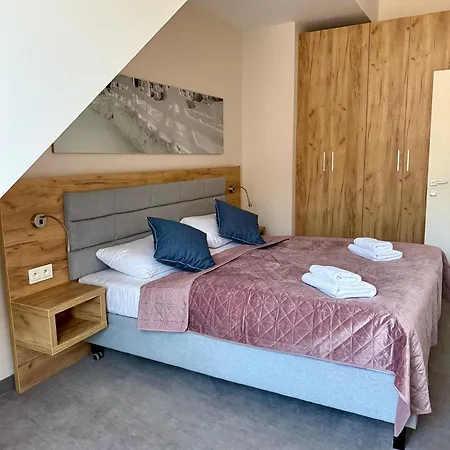 Appartamento Czarna Gora 420 3*